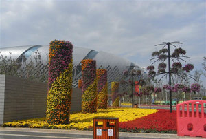 广场立柱植物墙